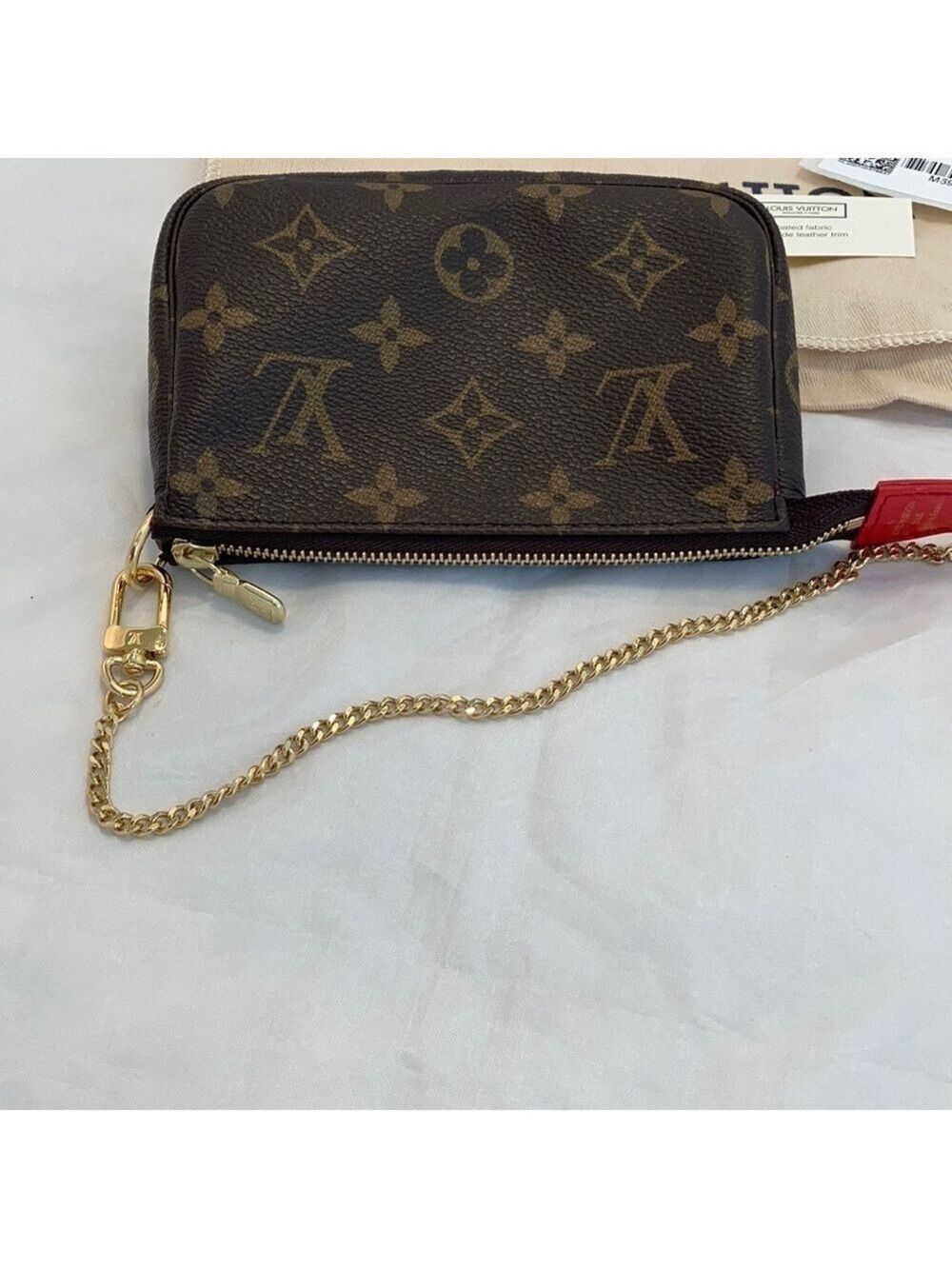 𝅺LOUIS Vuitton Christmas 2020 mini pochette access - Picture 6 of 13